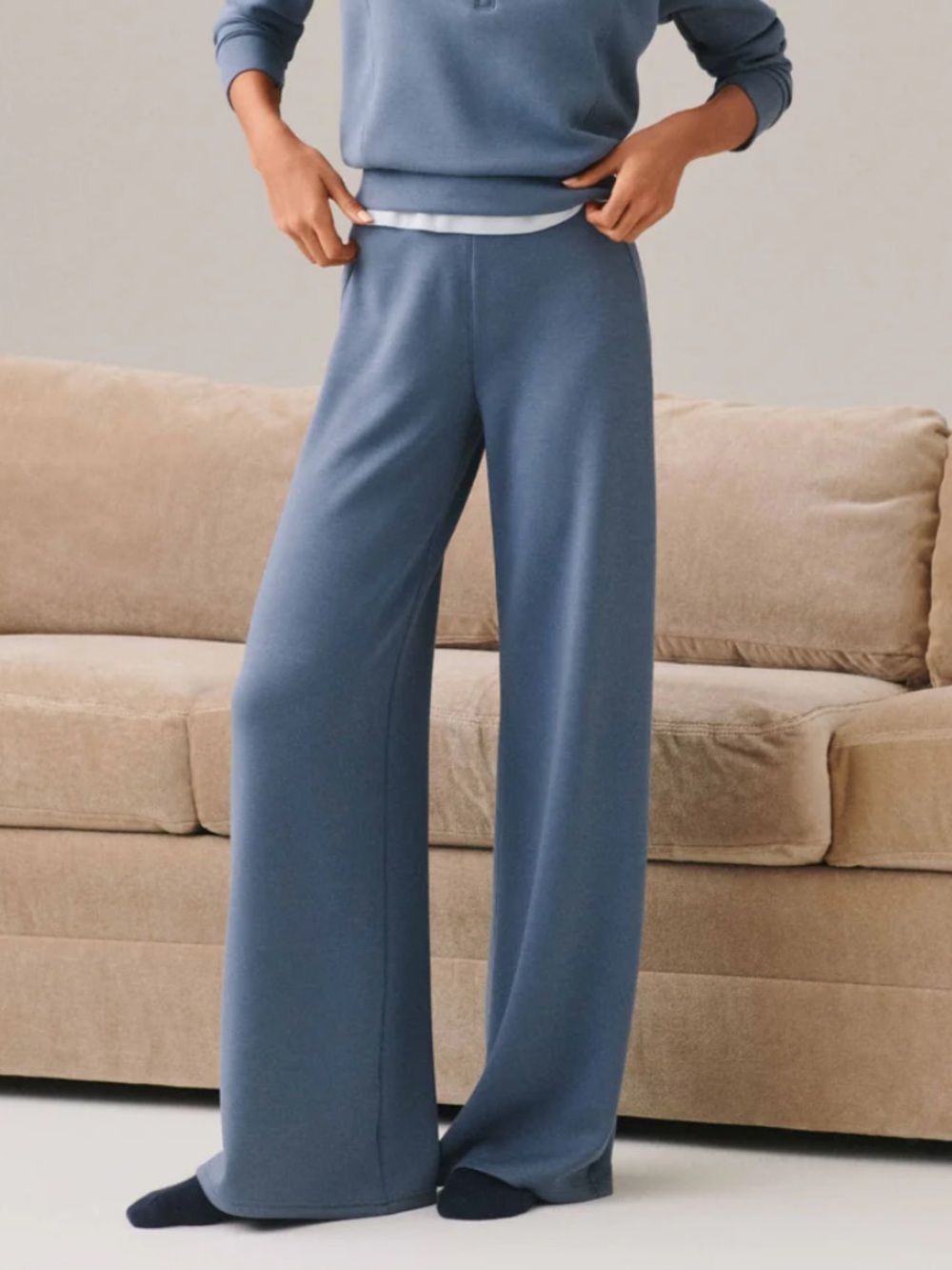 SPANX AirEssentials Wide Leg Pant Blue Size 1X Petite Washwear
